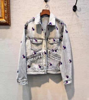 스타일리쉬한 청 자켓      V. a stylish jean jacket
