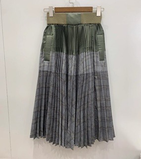 플리츠 삼색 포인트 롱스커트     P.Pleated Three-Colored Point Long Skirt