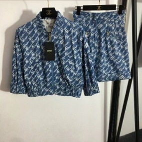 블루 심플 디자인 점퍼 숏팬츠 세트   C. blue simple design jumper short pants set