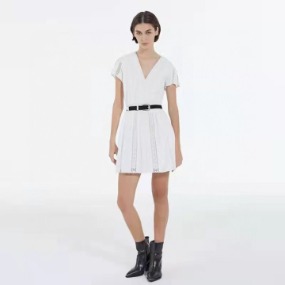 여성 심플 V넥 화이트 반소매 드레스    Women&#039;s Simple V-neck White Short-Sleeved Dress