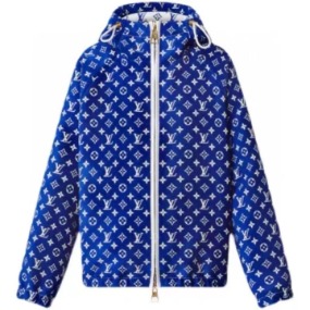 부드러운 재질 럭셔리 후드 자켓   L. soft luxurious hooded jacket