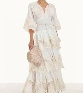 우아한 레이스 디자인 화이트 롱원피스   Elegant lace design white long dress