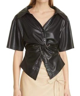 여성 슬림한 디자인 카라 반팔 가죽셔츠   Women&#039;s Slim Design Collar Short-Sleeved Leather Shirt