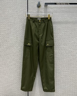 여성 카키 컬러 롱팬츠   women&#039;s khaki color long pants