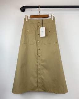 여성 단추 포인트 디자인 롱스커트   Women&#039;s Button Accentuation Design Long Skirt