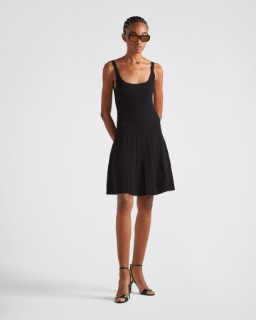 블랙 민소매 미니 원피스  Black sleeveless mini dress