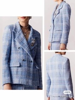 하늘색 체크무늬 긴팔 자켓  sky blue checkered long-sleeved jacket