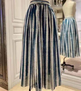 프렌치 스트라이프 스커트    D. French Striped Skirt