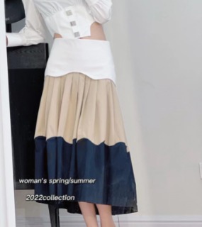 삼색 롱 스커트      p. Three-colored long skirt