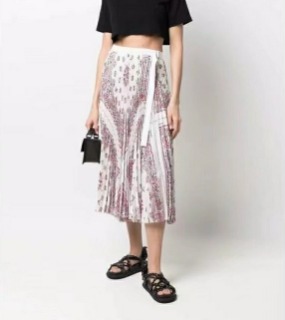 플라워 하이웨이트 스커트      s. Flower high-waist skirt