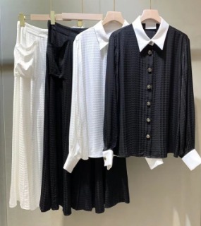 카라 체크 셔츠&amp;롱 스커트 투피스 세트       C. Collar Checkered Shirt &amp; Long Skirt Two Piece Set