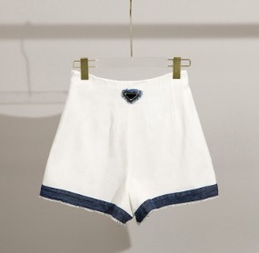 화이트 심플 유니크 숏팬츠   P. White Simple Unique Shorts