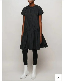 시크 블랙 러플드 반팔 미디 드레스    M. Chic Black Ruffled Short-Sleeved Midi Dress