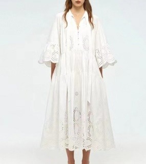 여성스러운 화이트 브로더리 코튼 드레스   S. Feminine White Brotherhood Cotton Dress