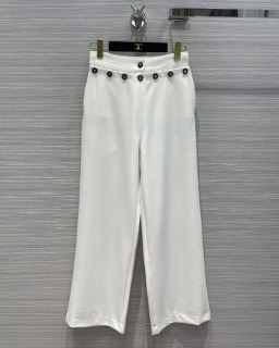 여성 깨끗한 정장 스타일 화이트 팬츠   women&#039;s clean suit style white pants