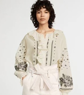 세련된 디자인 프릴넥 긴소매 블라우스   stylish design frill-neck long-sleeve blouse