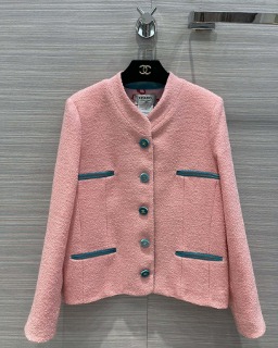 블루 단추 포인트 핑크 컬러 자켓   Blue Button Accent Pink Color Jacket