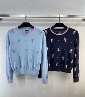 심플 꽃무늬 긴팔 티셔츠  simple flower-patterned long-sleeve T-shirts