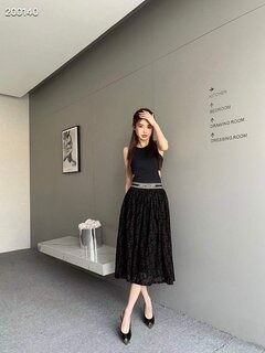 블랙 프릴 디자인 치마  black frill design skirt