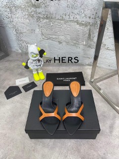하이힐 슬리퍼  high-heeled slippers