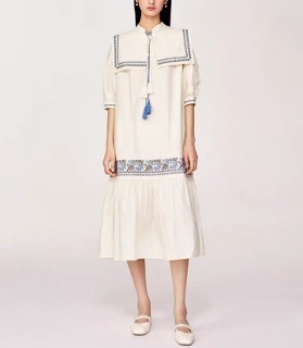 파브 스퀘어넥 자수 원피스  pav square-neck embroidered dress