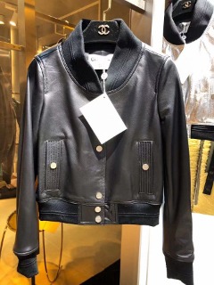 샤넬 목폴라 가죽 자켓   Chanel Turtleneck Leather Jacket